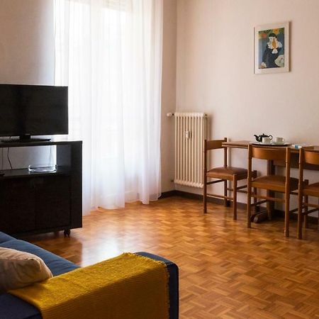 Joivy Welcoming 1Br Apt Next To Villa Olmo كومو المظهر الخارجي الصورة
