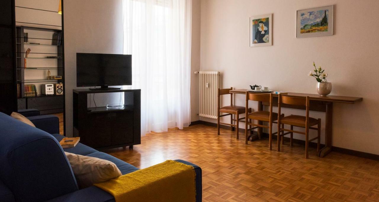 Joivy Welcoming 1Br Apt Next To Villa Olmo كومو المظهر الخارجي الصورة